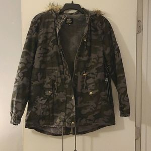 Camo Winter Coat w/ fur hood from Simply Obsessed